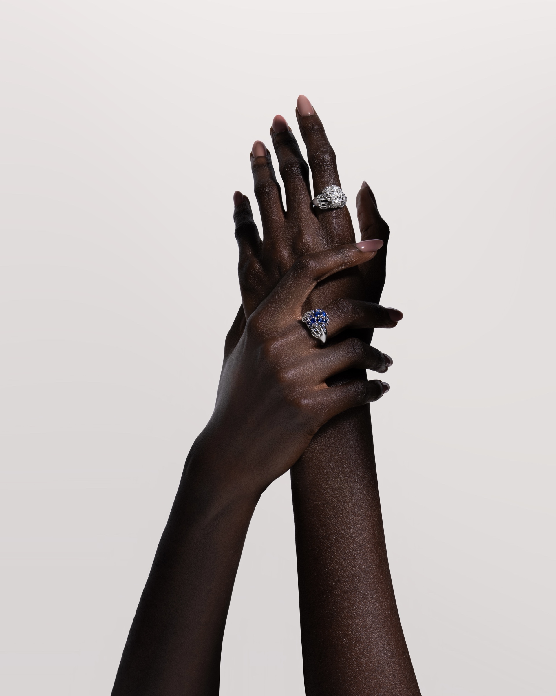Mani — view 5